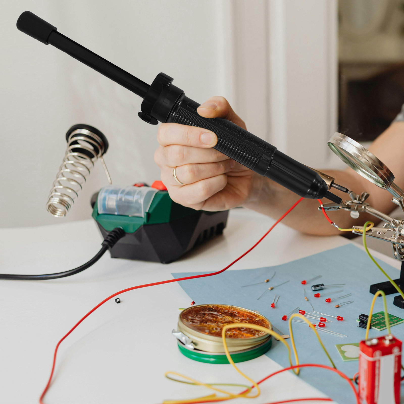 Black Handheld Manual Desolder - Desoldering Pump Solder ulasan dan harga